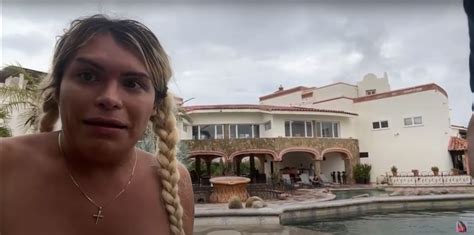 Wendy Guevara De ‘las Perdidas ‘se Ataca En Los Cabos Mesero La