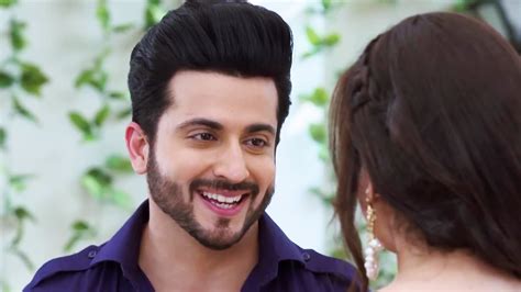 Dheeraj Dhoopar Kundali Bhagya Background Wallpaper 35809 Baltana