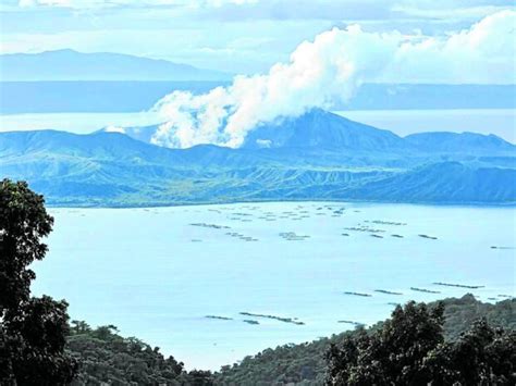 Ang Bulkang Taal Ay Muling Naglalabas Ng Mataas Na Dami Ng Nakakalason