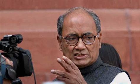 Modi lacking in ideas: Digvijaya Singh | Political Pulse News - The ...