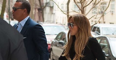 Jennifer Lopez comes out with her new boyfriend (Photo) - Telegrafi ...