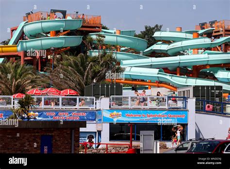 Splashdown Waterpark In Goodrington Paignton Devon Stock Photo Alamy