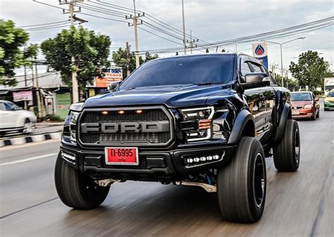 Modded Ford Raptor