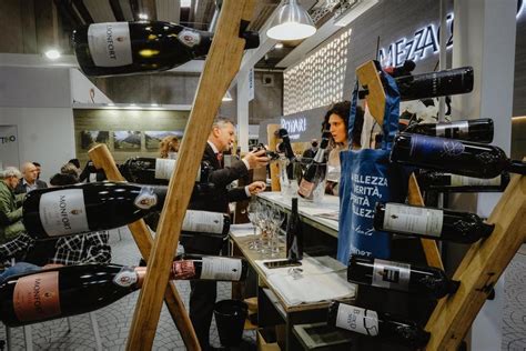 Vinitaly 2022 Vini D Annata Per L Accoglienza Dei Profughi Ucraini