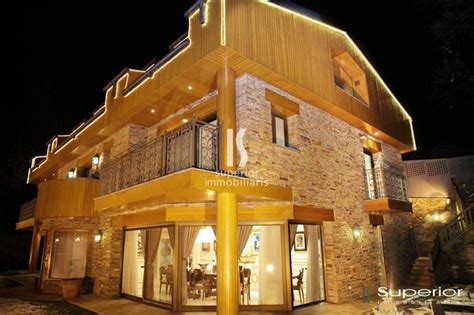 Casa En Venta De 6 Habitaciones En Andorra La Vella Con Terraza Y