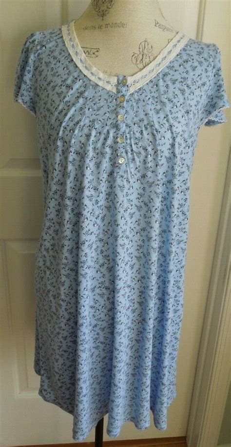 SUPER SOFT BLUE W WHITE LACE CROFT BARROW WOMEN S N Gem