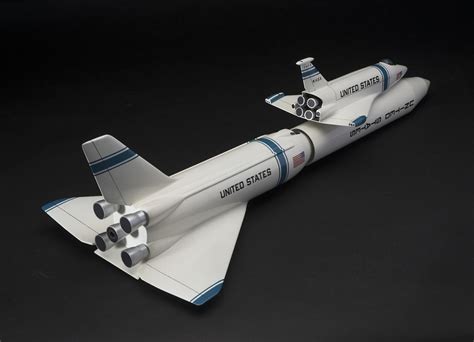 Model, Space Shuttle,Grumman/Boeing 2-Stage F-1 Flyback Booster Concept, 1:192 | National Air ...