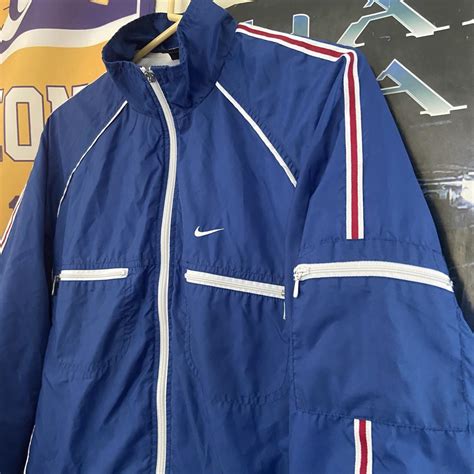 Nike Windbreaker Jacket Zipper is fully functional... - Depop