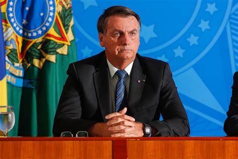 Bolsonaro Planeja Ao Menos 6 Mudanças Em Reforma Ministerial