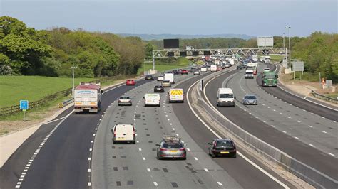 Motorists Facing Delays On M25 Near Sevenoaks After Three Car Smash