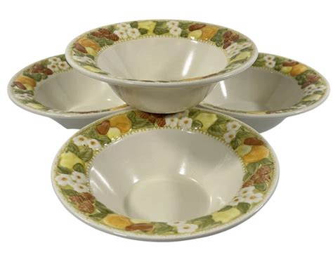 Metlox Della Robbia Cereal Soup Bowls Set Of 4 Vintage 7 1 4 Vernon