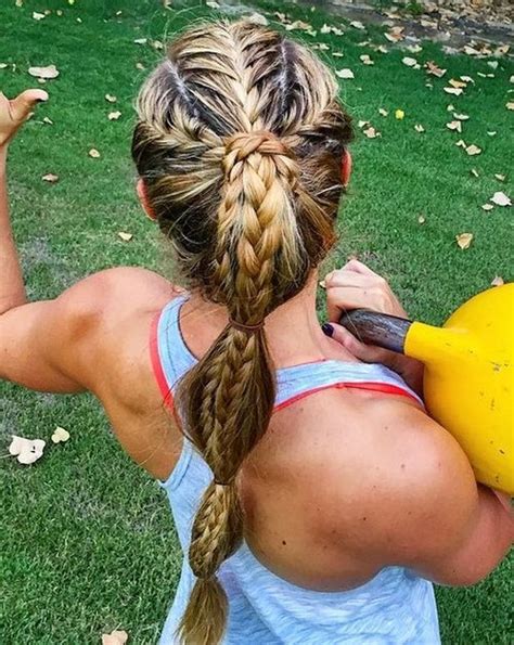 40 Best Sporty Hairstyles For Workout And Game Day Looks Sporty