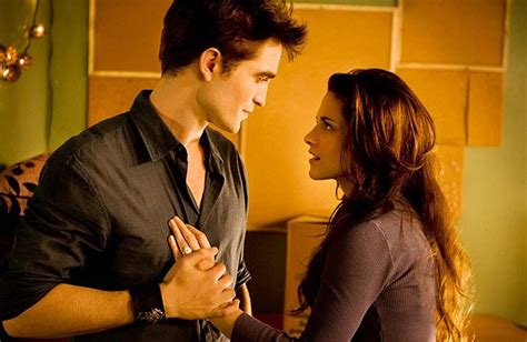 Robert Pattinson And Kristen Stewarts On Screen Romantic Moments From