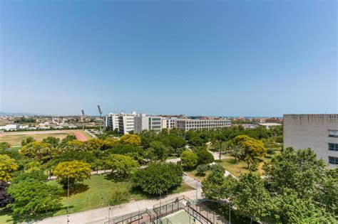 Colegio Mayor Galileo Galilei Valencia Spanien Inkl Flug Buchen