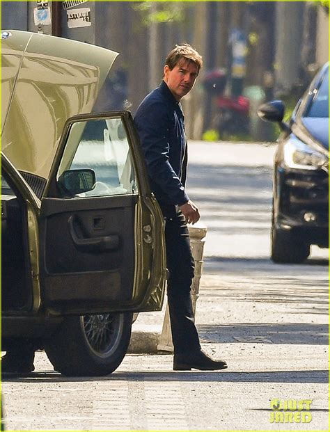 Tom Cruise's 'Mission Impossible 6' Co-Star Sean Harris Wears Straitjacket on Set: Photo 3884147 ...