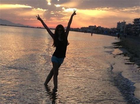 lý do khiến các hot girl Việt thiếu tự tin với bikini