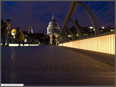 London Daily Photo: The Millennium Bridge at Night