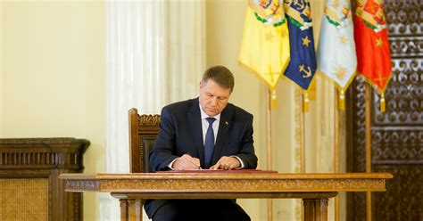 Klaus Iohannis A Promulgat Legea Prin Care Monitorul Oficial E