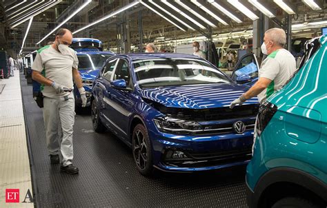 Chip Shortage Volkswagen Expects Chip Supply To Remain Tight In First