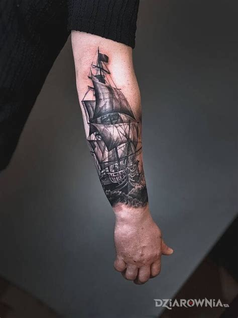 Tatuaż the ship Autor Vean Tattoo Studio Olsztyn dziarownia pl