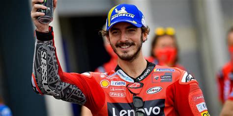 Crónica Del Gp De Aragón Pecco Bagnaia Logra Su Primera Victoria En