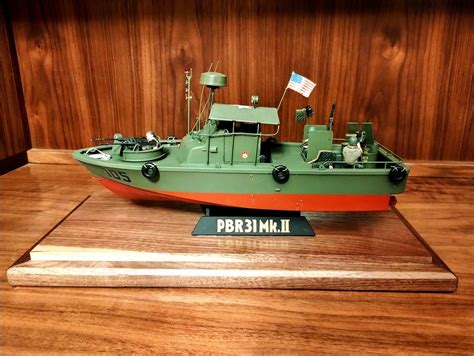 Us Navy Pbr Mkii Pibber Boat Plastic Model Military Ship Kit