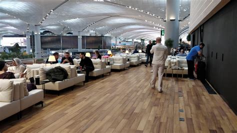 LOUNGE CHECK: Turkish Airlines Lounge at Istanbul International Airport ...