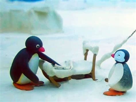 Pingu S02E26 Pingu Builds A Snowman Video Dailymotion