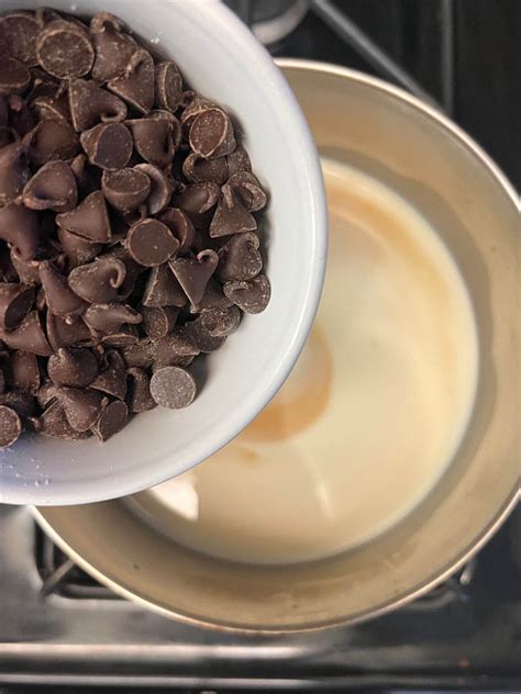 Mint Hot Chocolate - Create Mindfully