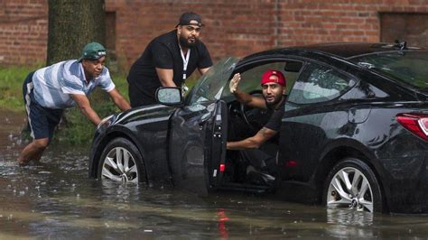 Tennessee Flash Floods Kill 22 With Dozens Missing Bbc News