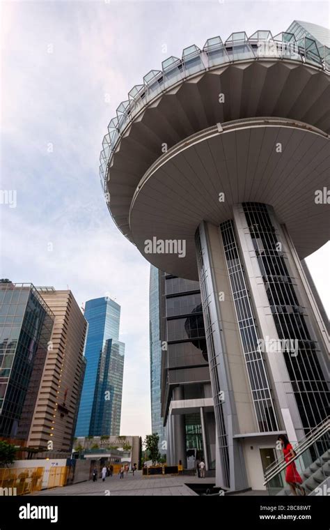 oue tower singapore stock photo alamy