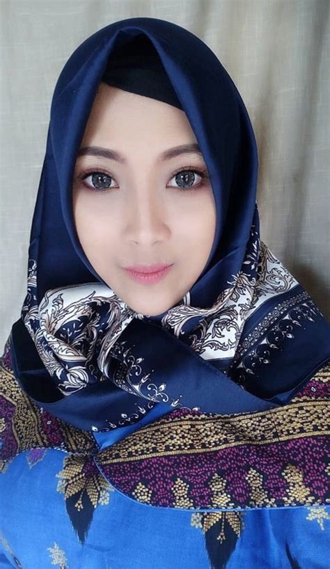 Cewek Cantik Berhijab