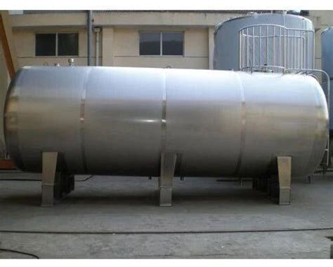 Silver Chemicals Stainless Steel Storage Tank For Industrial Storage