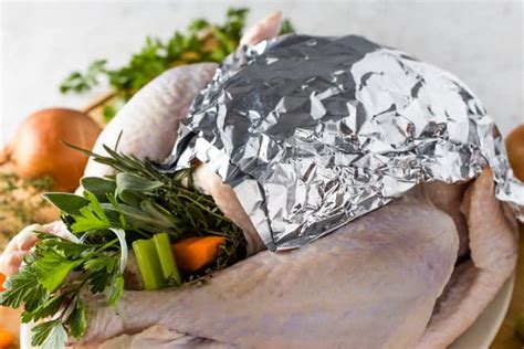 How To Tent Turkey Breast With Foil DeKookGuide