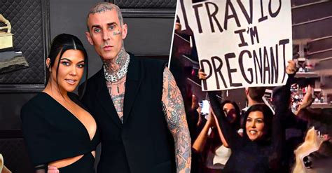 Kourtney Kardashian Le Anuncia A Travis Barker Su Embarazo