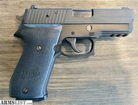 ARMSLIST For Sale Trade Sig Sauer P220 Carry 45ACP W 9 Sig Mags