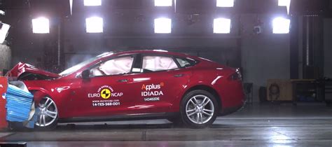 Tesla Model S Crash Tested Awarded 5 Star Euro NCAP Rating Autoevolution