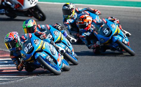 El Campeonato Del Mundo De Moto Junior Vuelve A La Acci N Con Un Doble