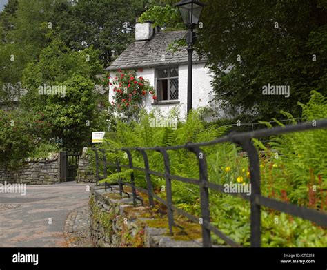 Dove Cottage Home Of Poet William Wordsworth In Summer Grasmere Cumbria