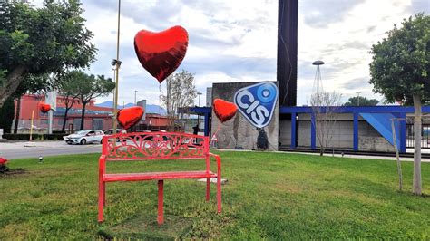 Nola Al Cis Panchine E Scarpe Rossi Contro La Violenza Sulle Donne