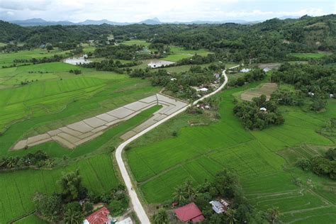 Dpwh Completes Road Concreting In Lemery Iloilo Department Of Public