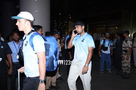 IPL Mumbai Indians Team Spotted At The Mumbai Airport