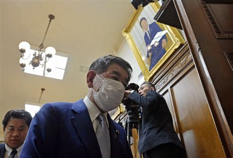 下村氏、還流継続の経緯「承知せず」 政倫審に出席も実態解明進まず ライブドアニュース