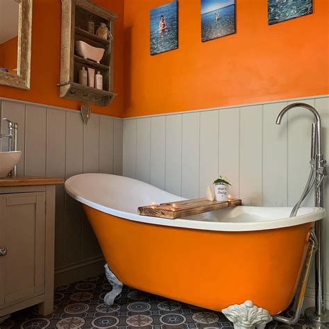 12 Ways To Use Orange In A Bathroom