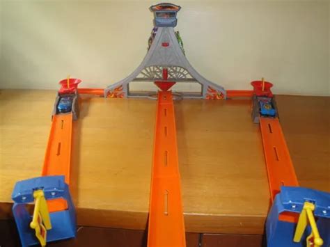 Pista De Carros Hot Weels Drop Tower Poco Uso Con Caja Mercadolibre