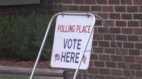 Polls Open For Oklahoma Runoff Primary Election