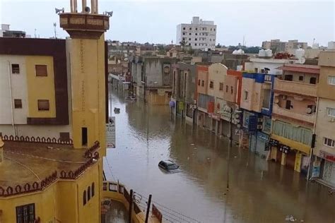 Libye Au Moins 30 000 Personnes Déplacées De La Ville De Derna