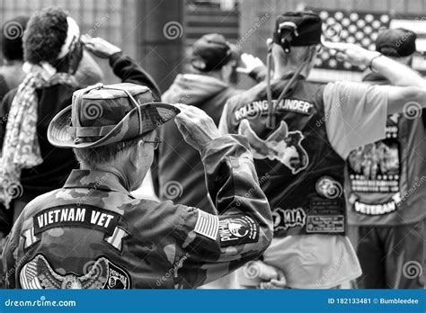 New York Usa May 28 2018 Vietnam Veterans Salutes During Meeting