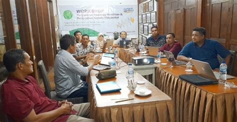 Prodi Pto Umpurworejo Gelar Workshop Penyusunan Roadmap Penelitian Dan