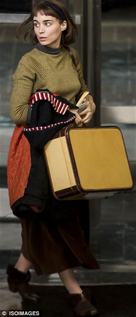 Cate Blanchett And Rooney Mara Don S Duds On Set Of Lesbian Drama